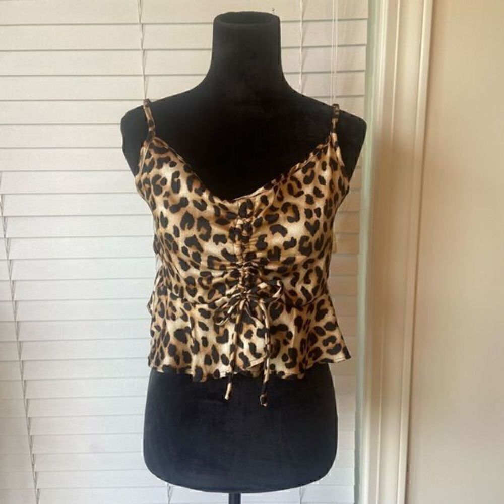 LEOPARD‎ print cropped tank top